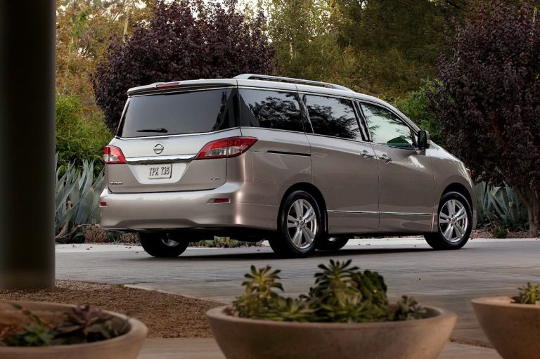 Nissan Quest (2011–2017)