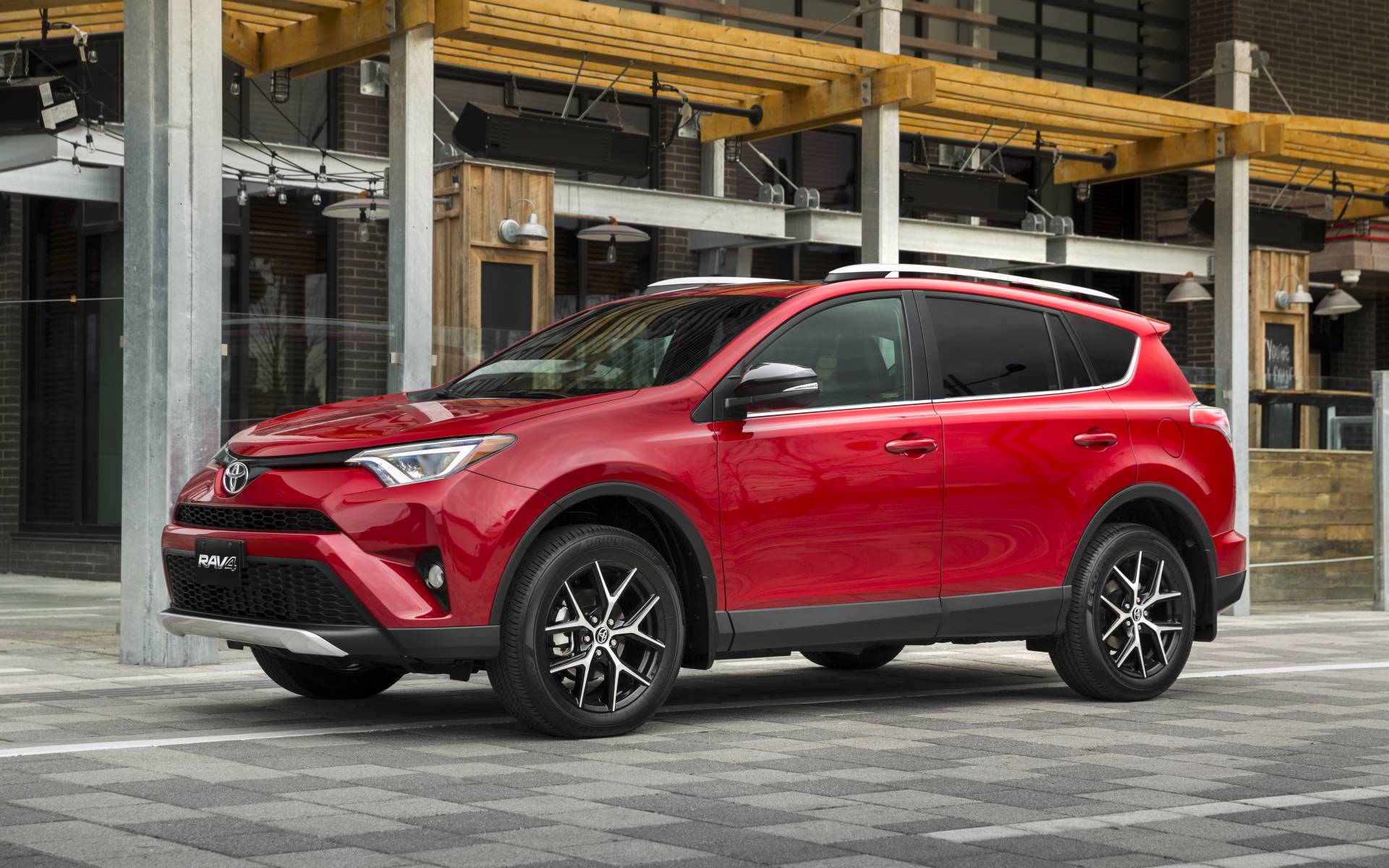 Toyota RAV4 (2013–2018)