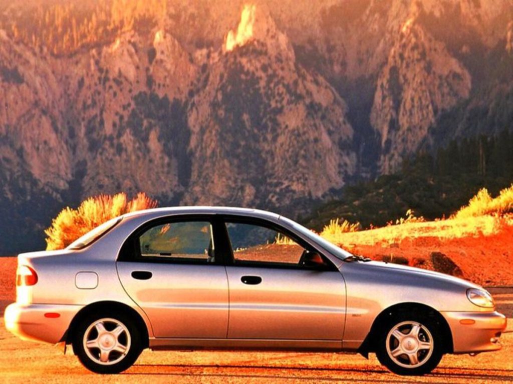 2001 Daewoo Lanos 