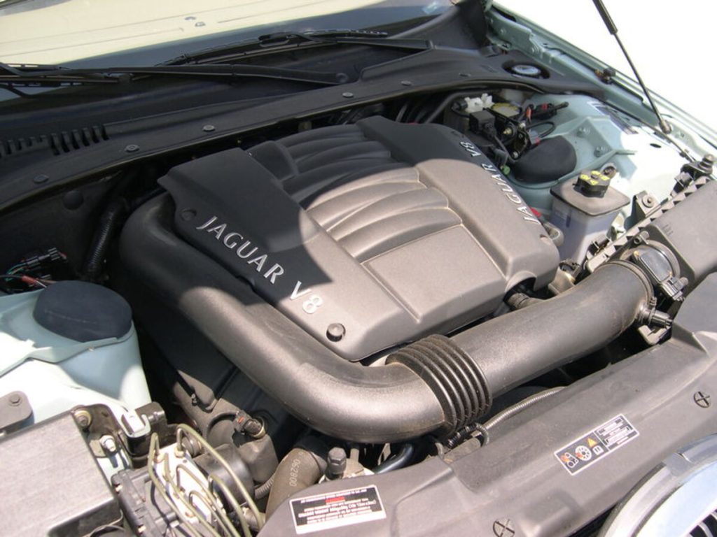 Jaguar AJ V8 (Early 4.0L)