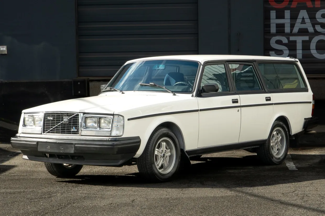 1984 Volvo 240 Wagon