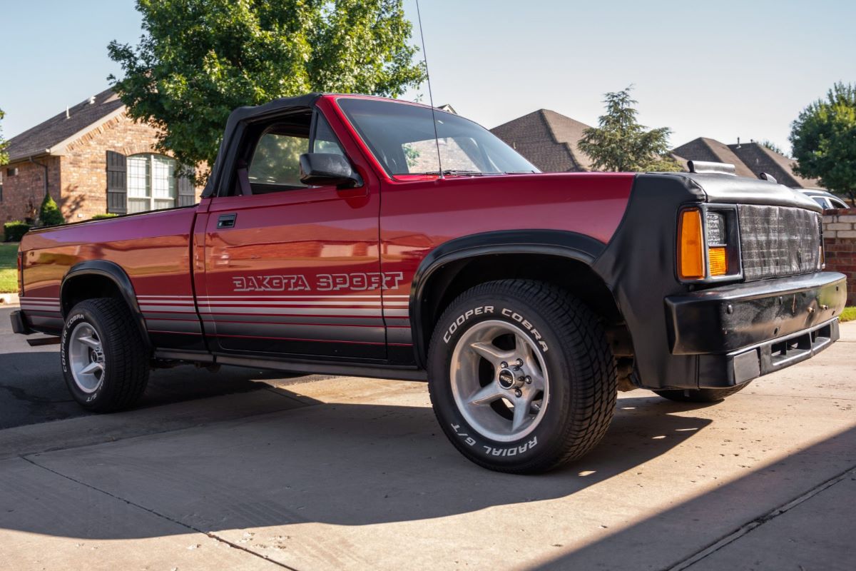 1989 Dodge Dakota