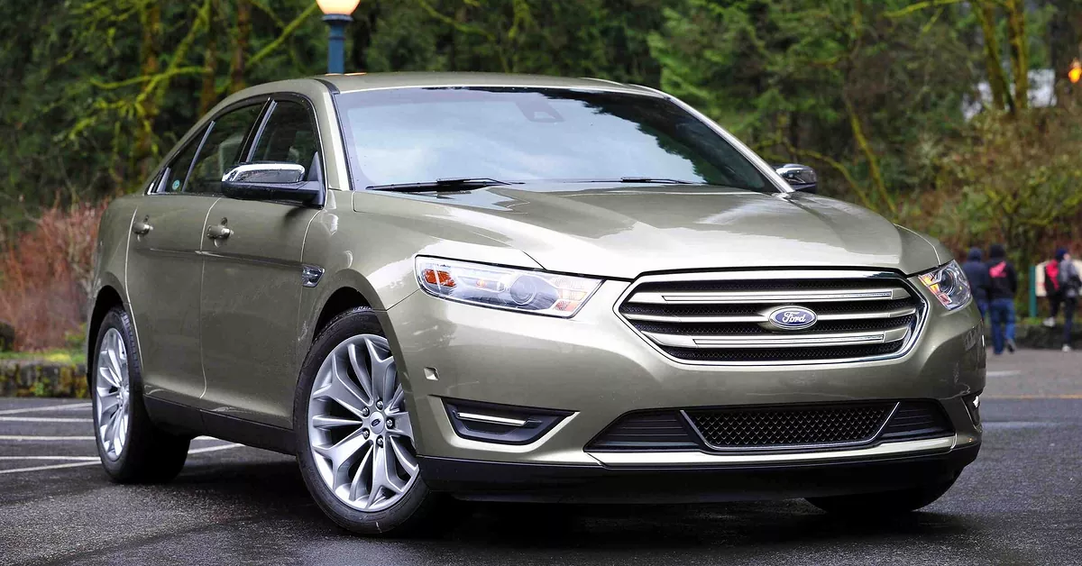 2013 Ford Taurus