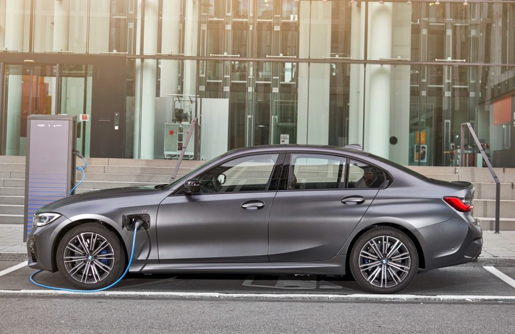 2021 BMW 330e Plug In Hybrid