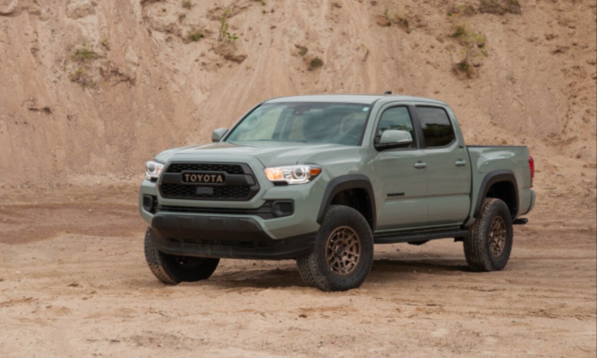2022 Toyota Tacoma (2)