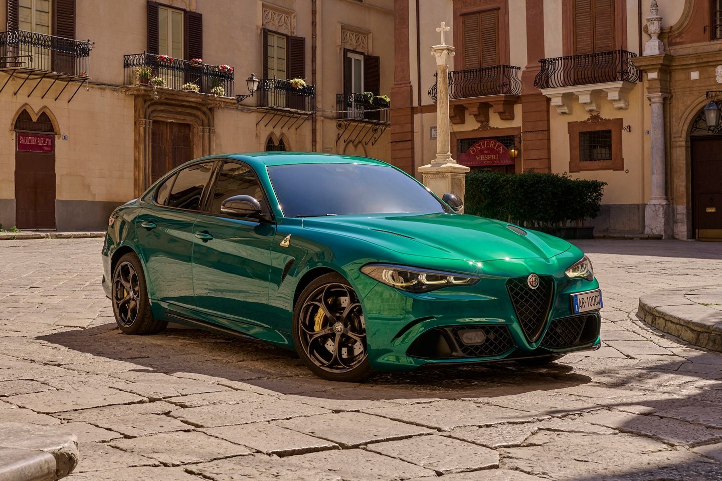 Alfa Romeo Giulia Alfa Romeo Giulia