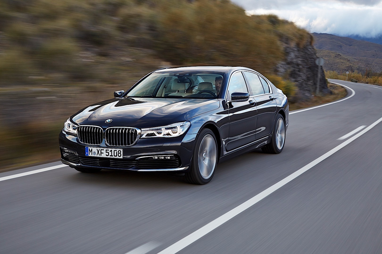 BMW 740i (G11 2016–2022)