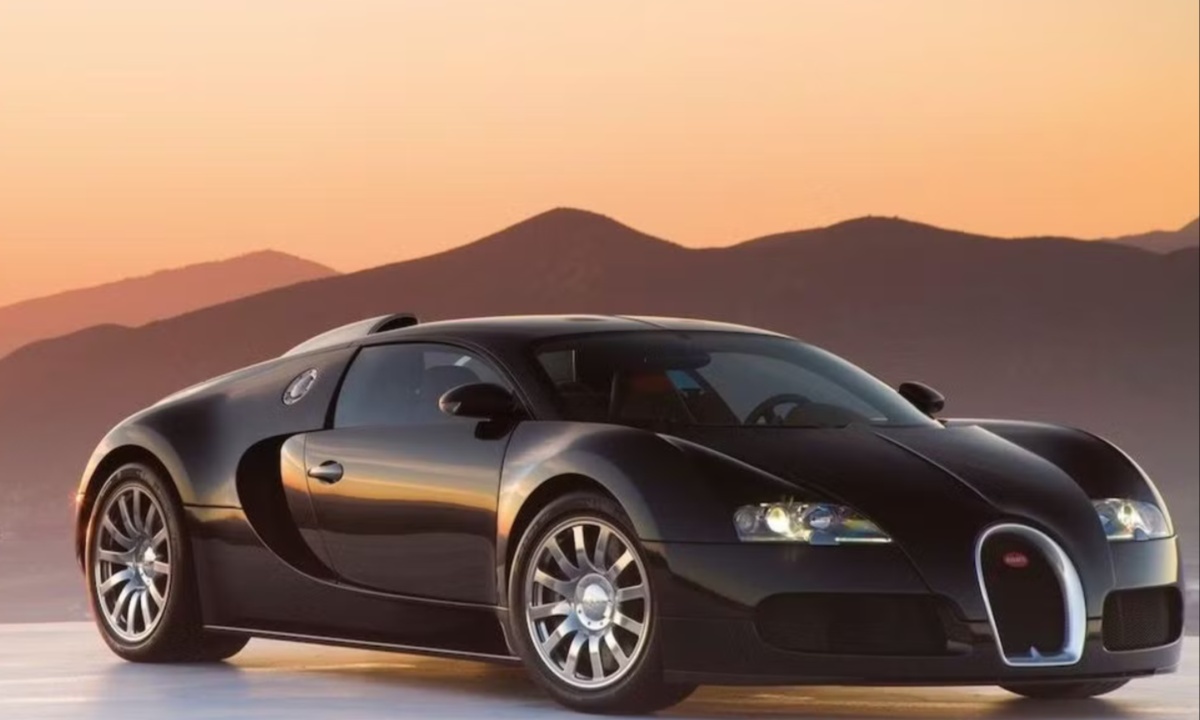 Bugatti Veyron (2005)