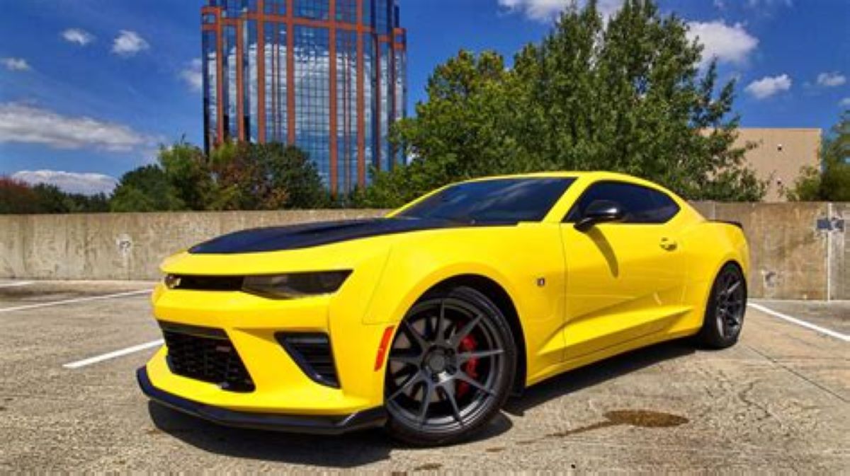 Chevrolet Camaro SS (6th Gen)