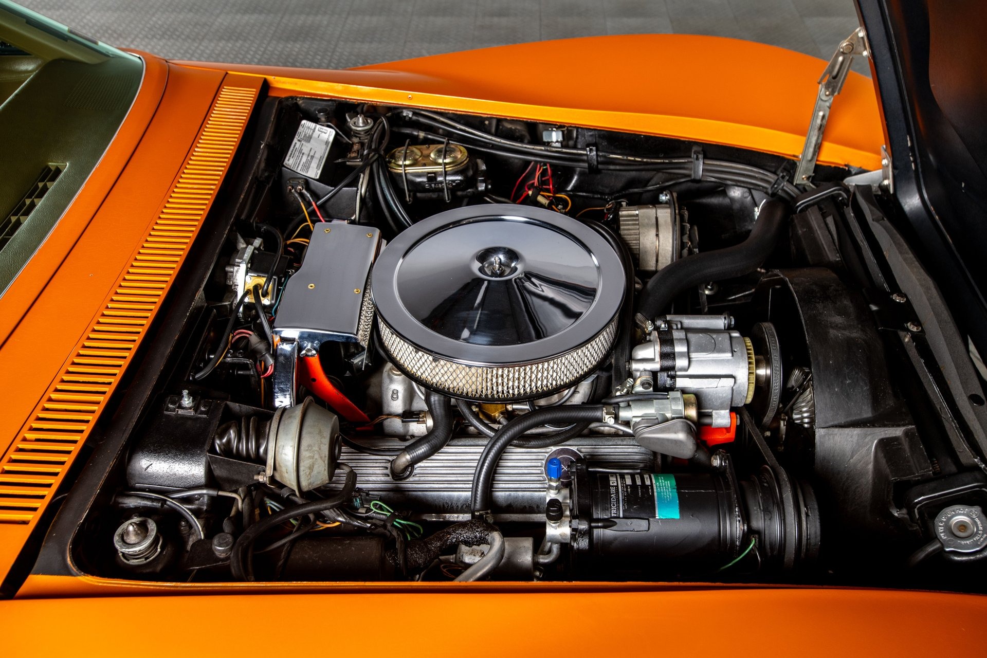 Chevrolet Corvette LT1 V8