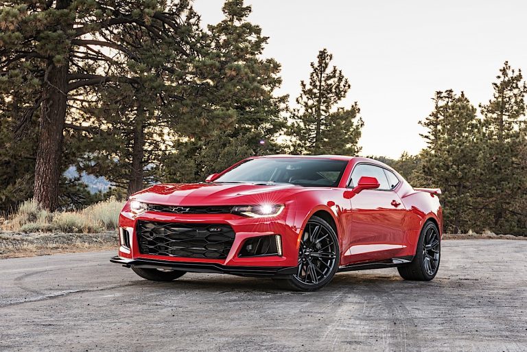 Chevy Camaro ZL1 4