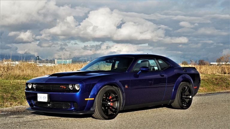 Dodge Challenger R T Scat Pack