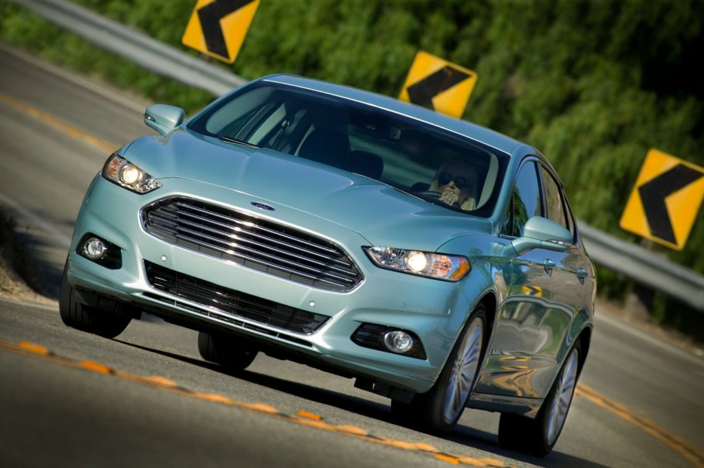 Ford Fusion Hybrid (Early Models)