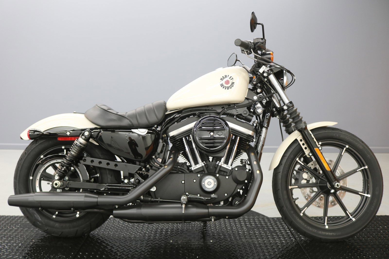 Harley Davidson Iron 883