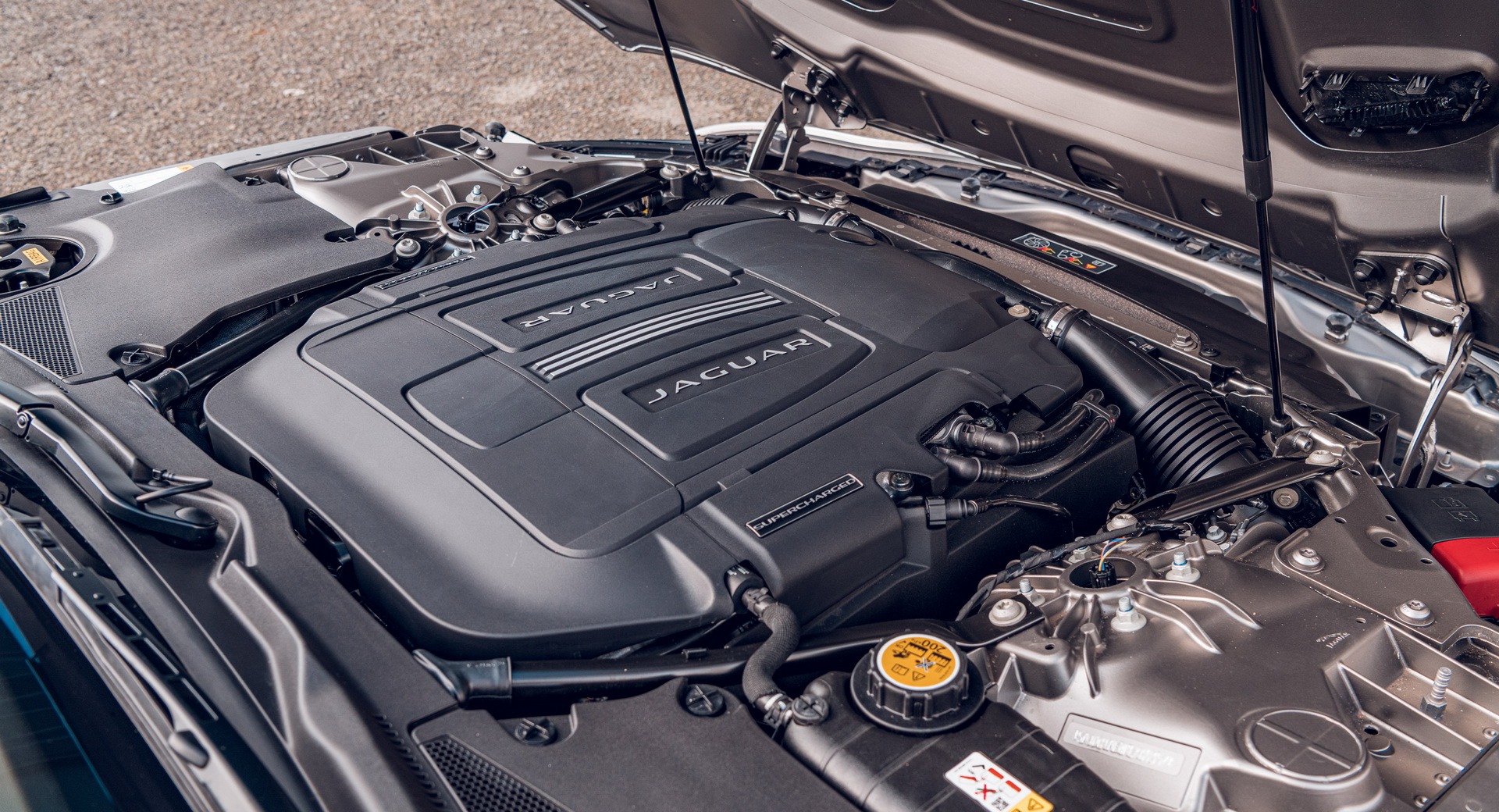 Jaguar AJ V8 Supercharged