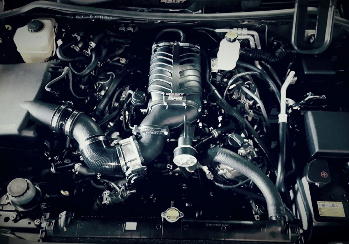 Lexus 4.6L 1UR FE V8