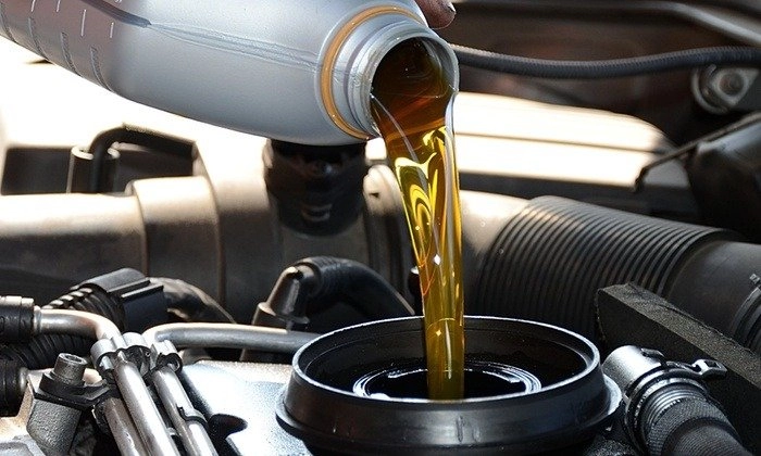 Master the Art of Oil Change Intervals and Quality Selection