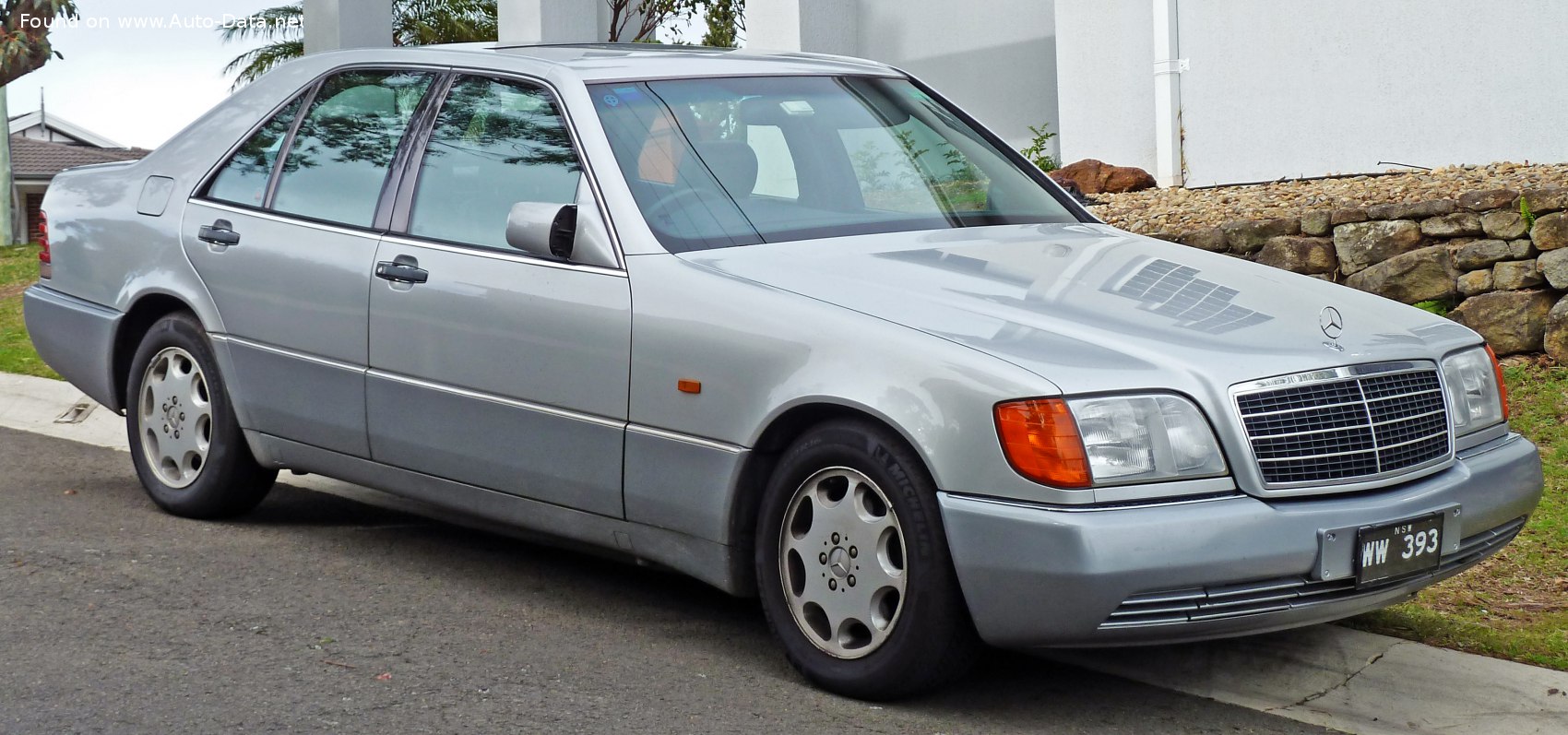 Mercedes Benz S Class W140 (1991–1999)