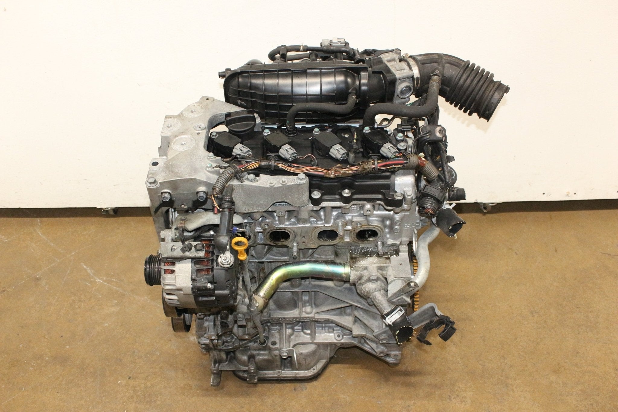 Nissan 2.5L QR25DE Engine