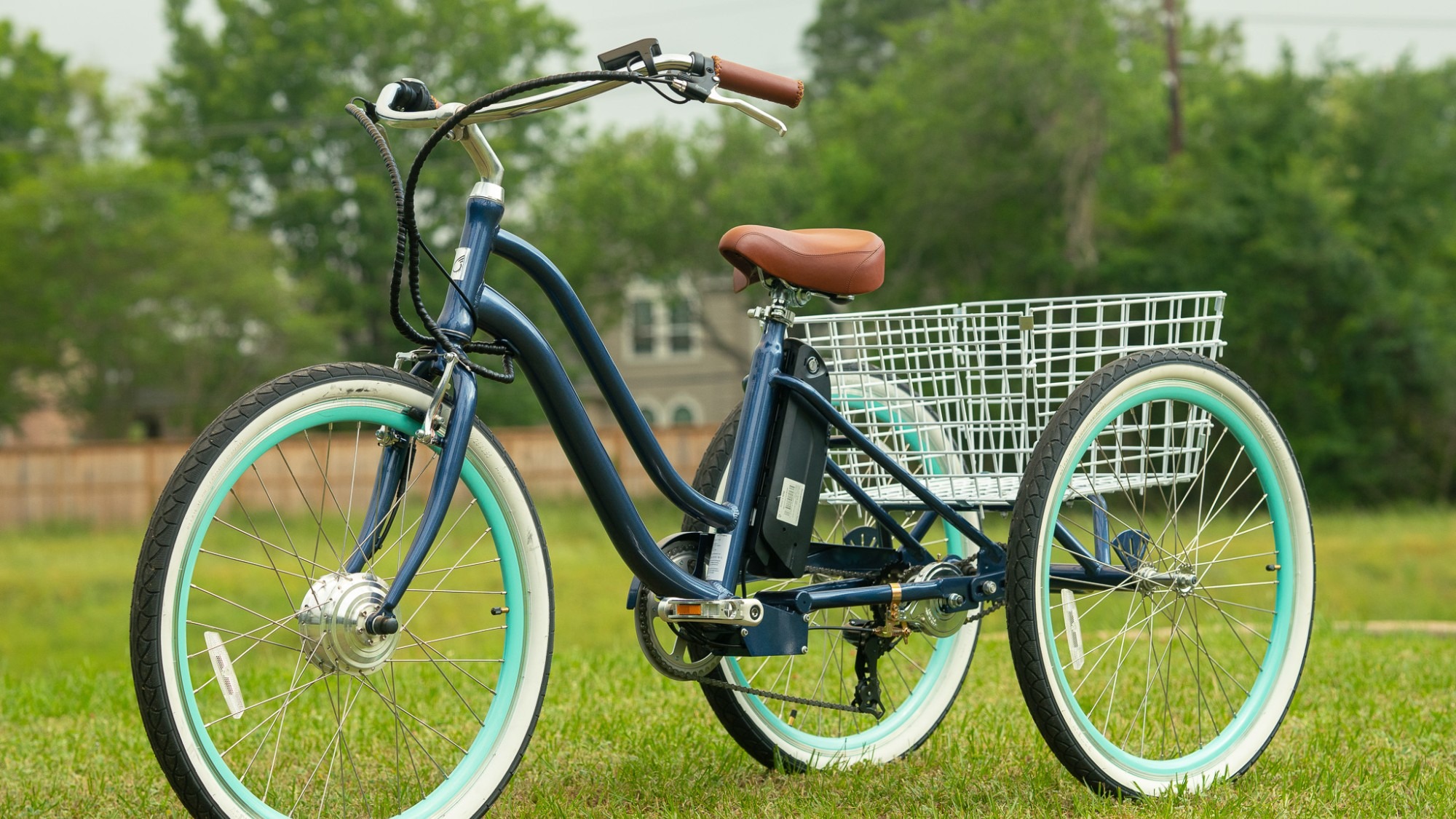 Schwinn Discover Hybrid Bike