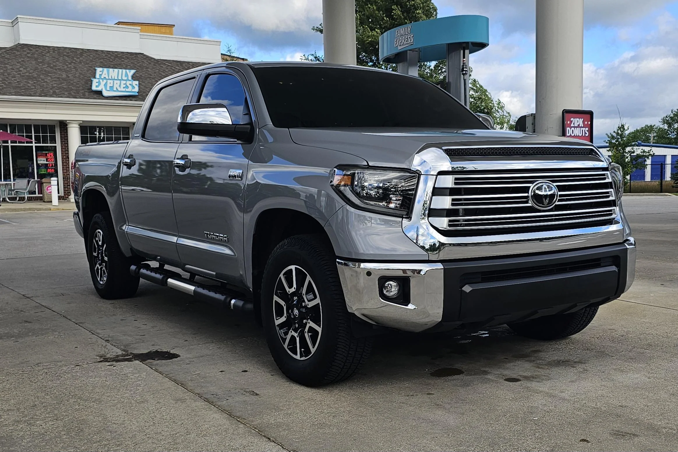Second Gen Toyota Tundra