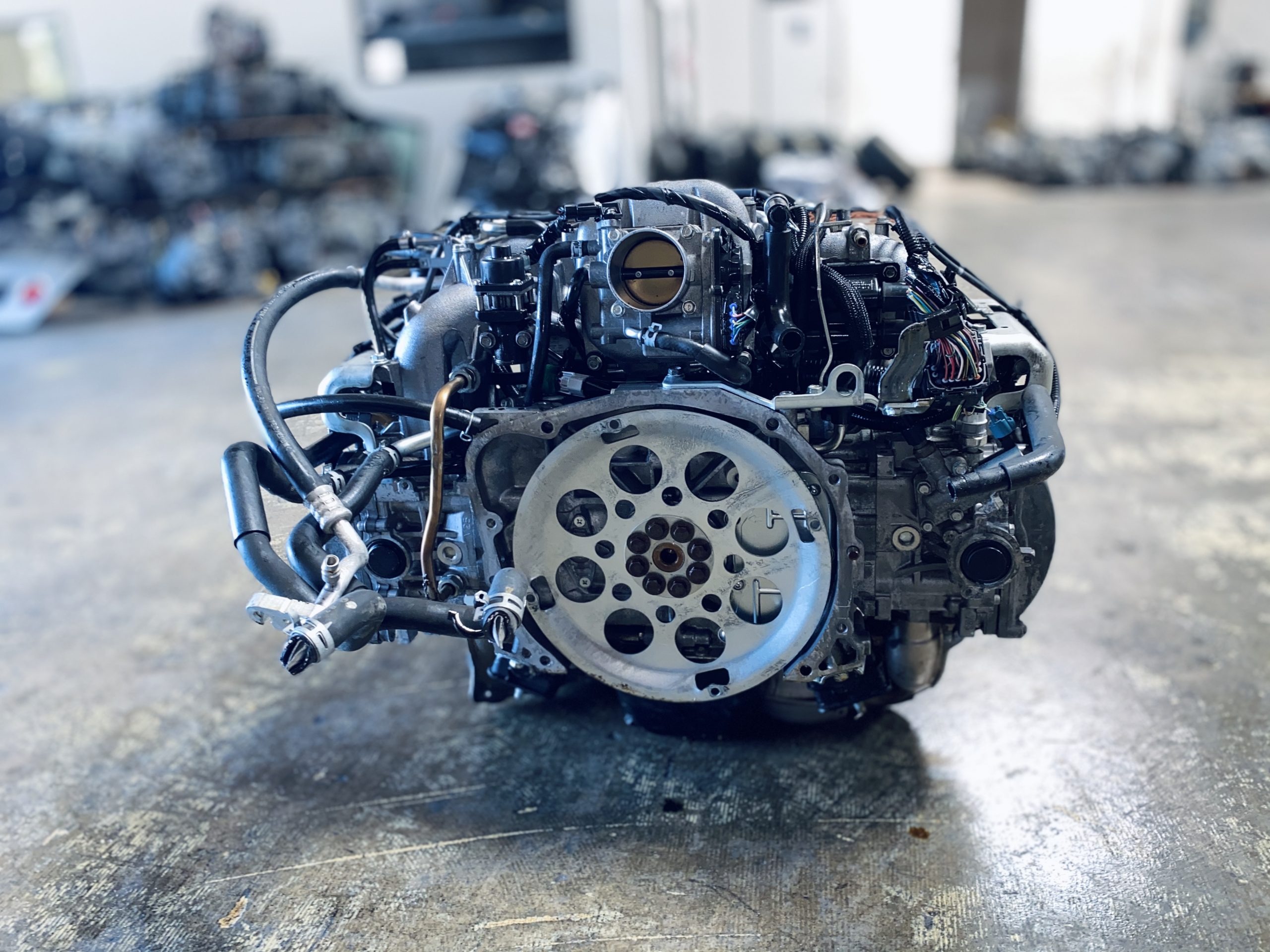 Subaru 2.5L EJ25 Engine
