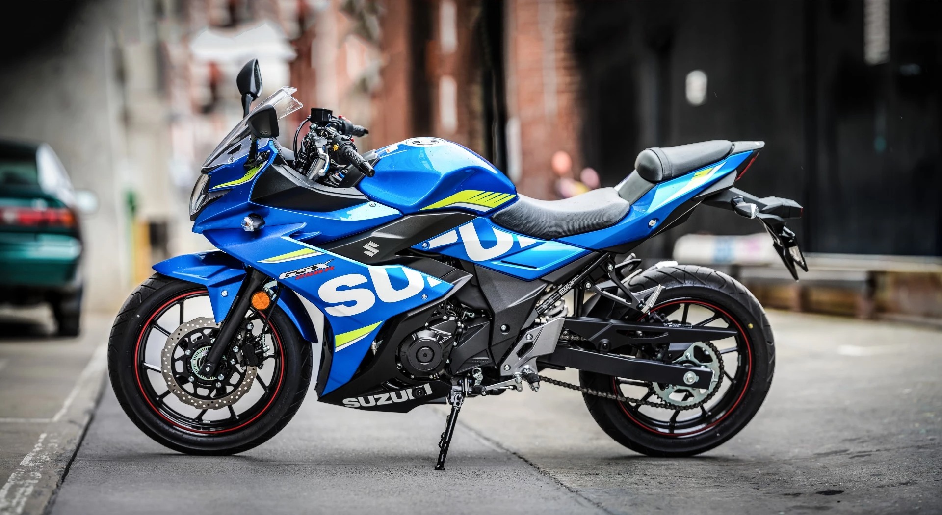 Suzuki GSX250R