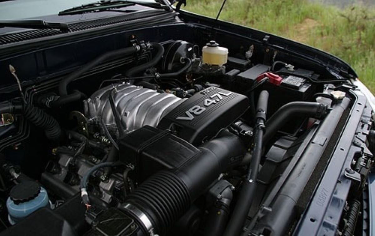 Toyota 4.7L i Force V8