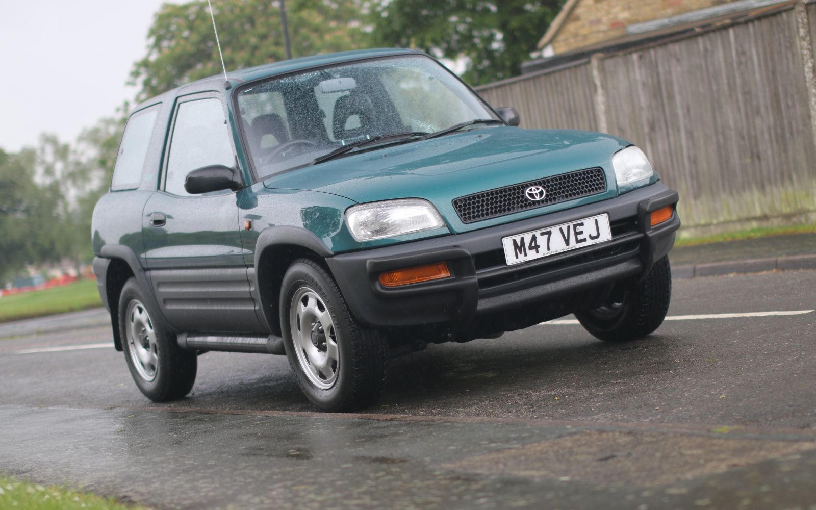Toyota RAV4 (Older Models)
