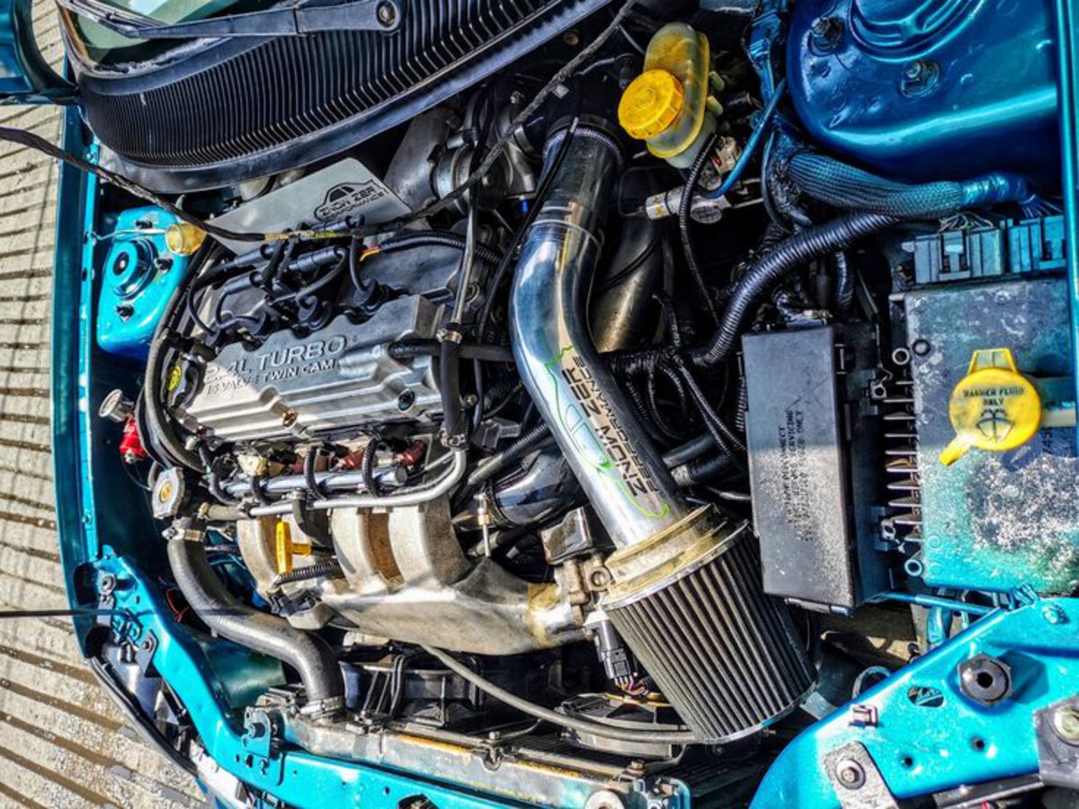 Dodge 2.0L Neon Engine