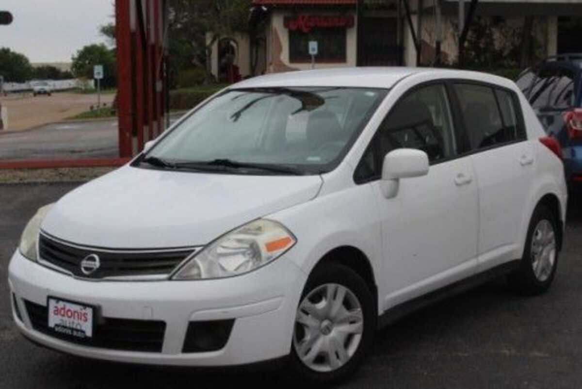 2011 Nissan Versa 