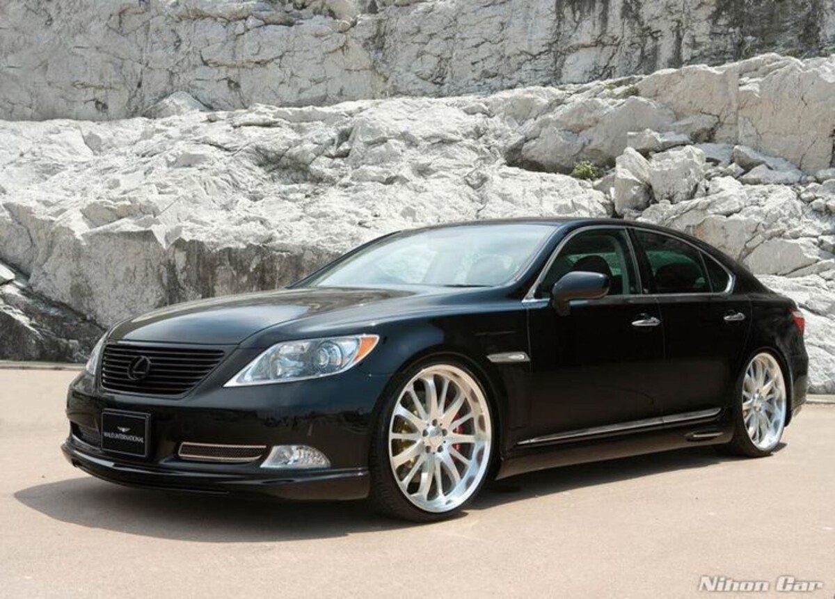 Lexus LS 460 (2007–2017)