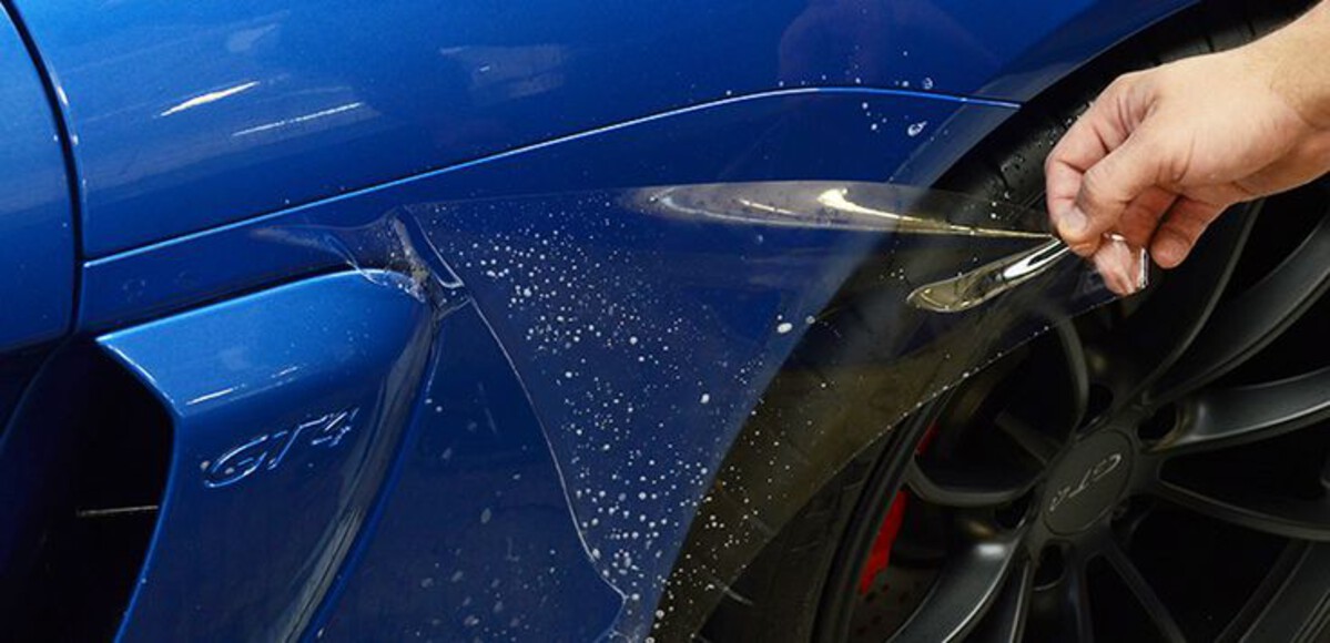 Protect the Paint and Undercarriage Protect the Paint and Undercarriage