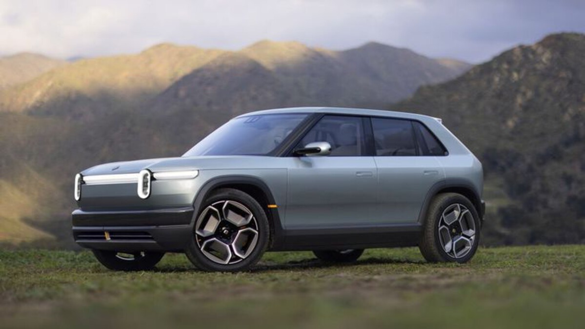  Rivian R2 
