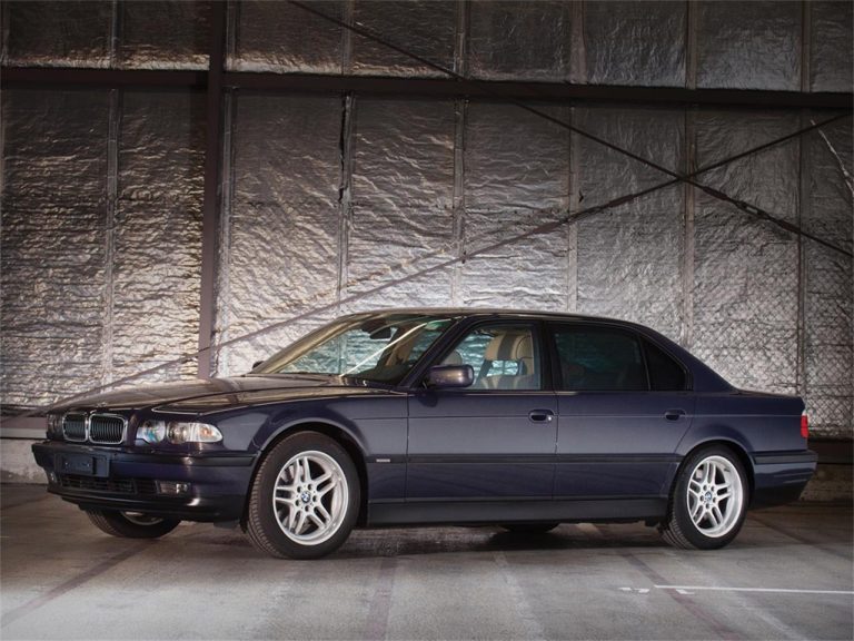 2000 BMW 7 Series