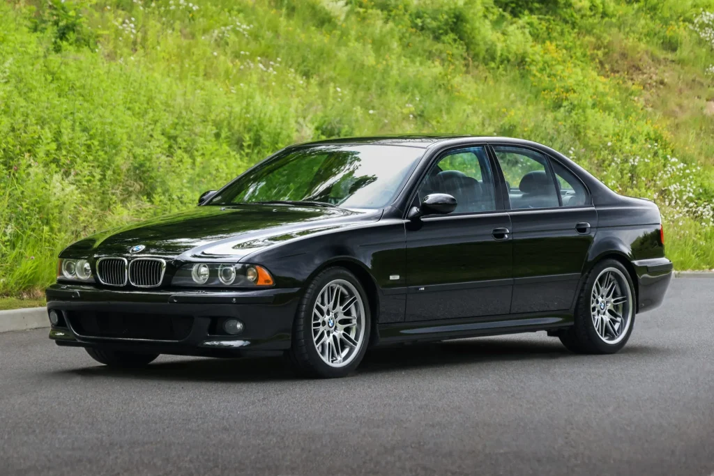 2002 BMW M5