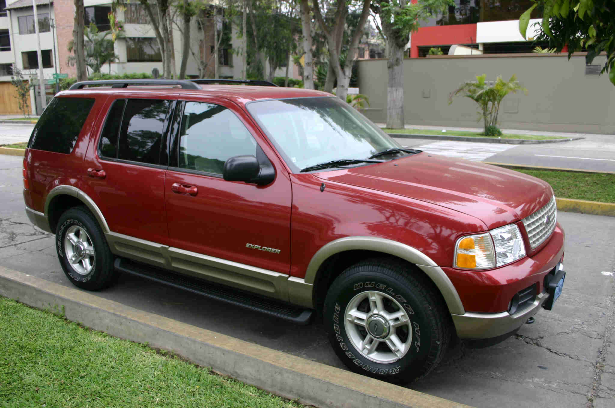 2002 Ford Explorer