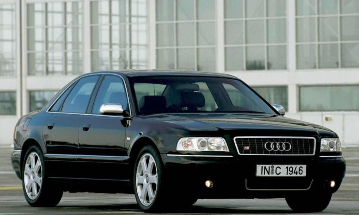 2003–2010 Audi A8