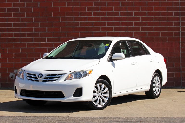 2013 Toyota Corolla LE