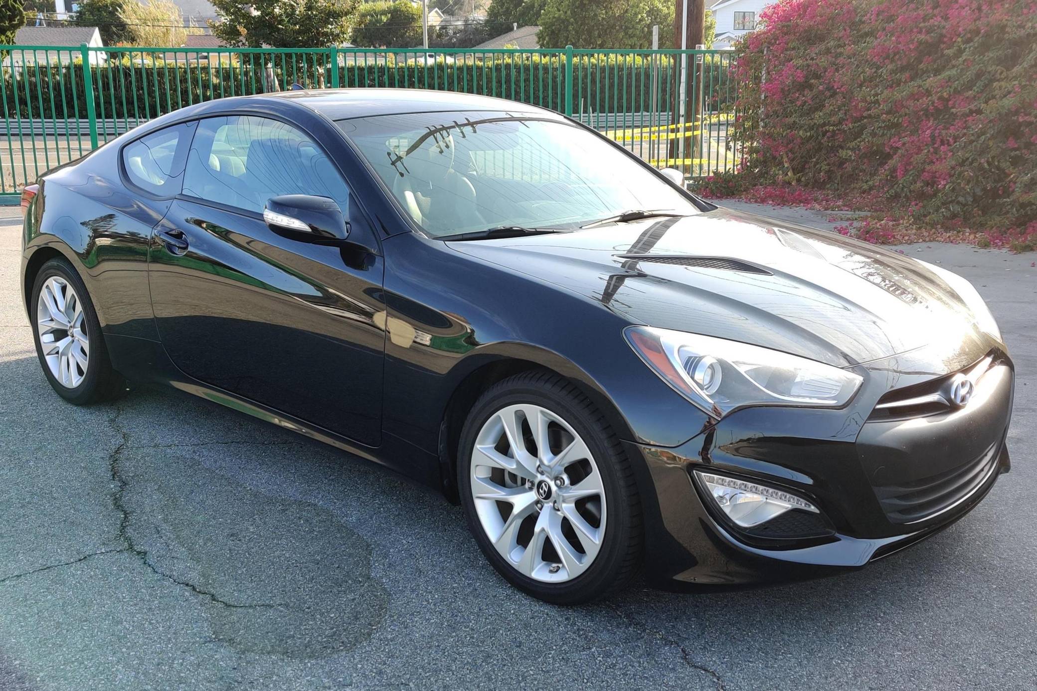 2016 Hyundai Genesis Coupe
