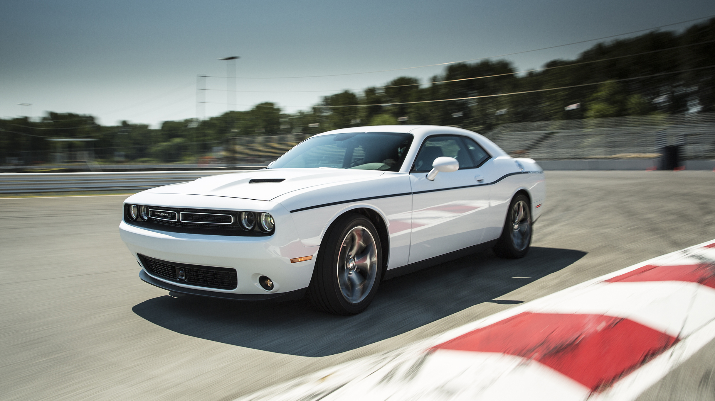 2015 Dodge Challenger SXT Plus