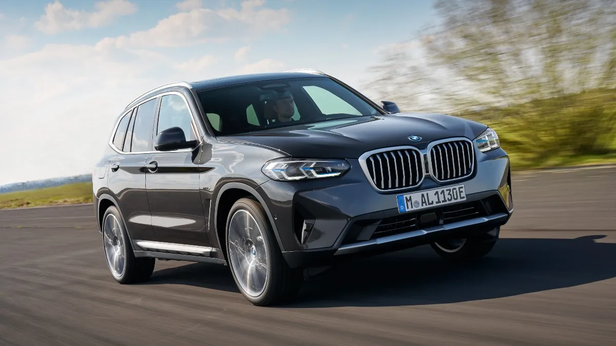 2022–2023 BMW X3