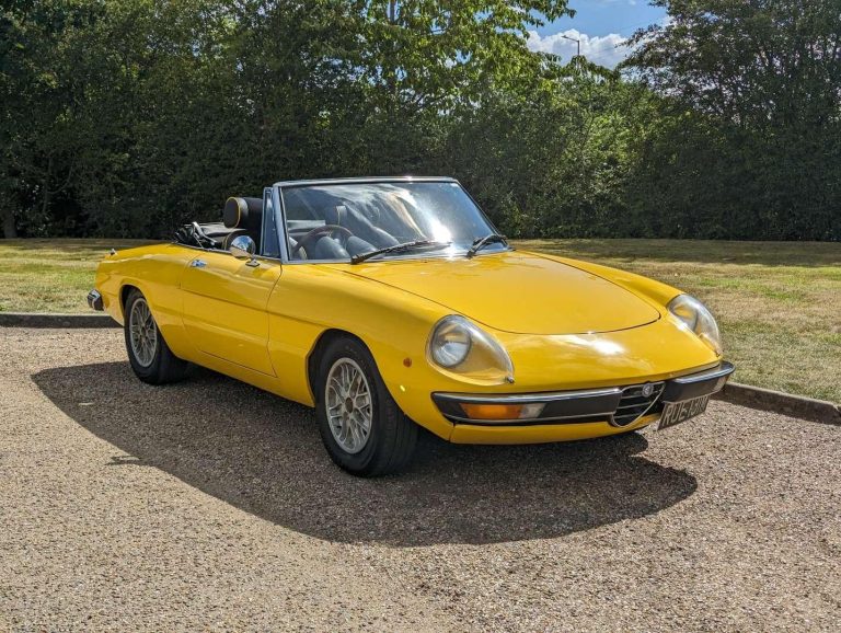 Alfa Romeo Spider (1970s Models)