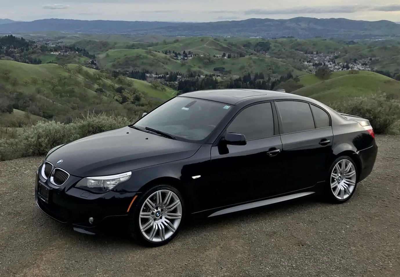 BMW 5 Series (E60)