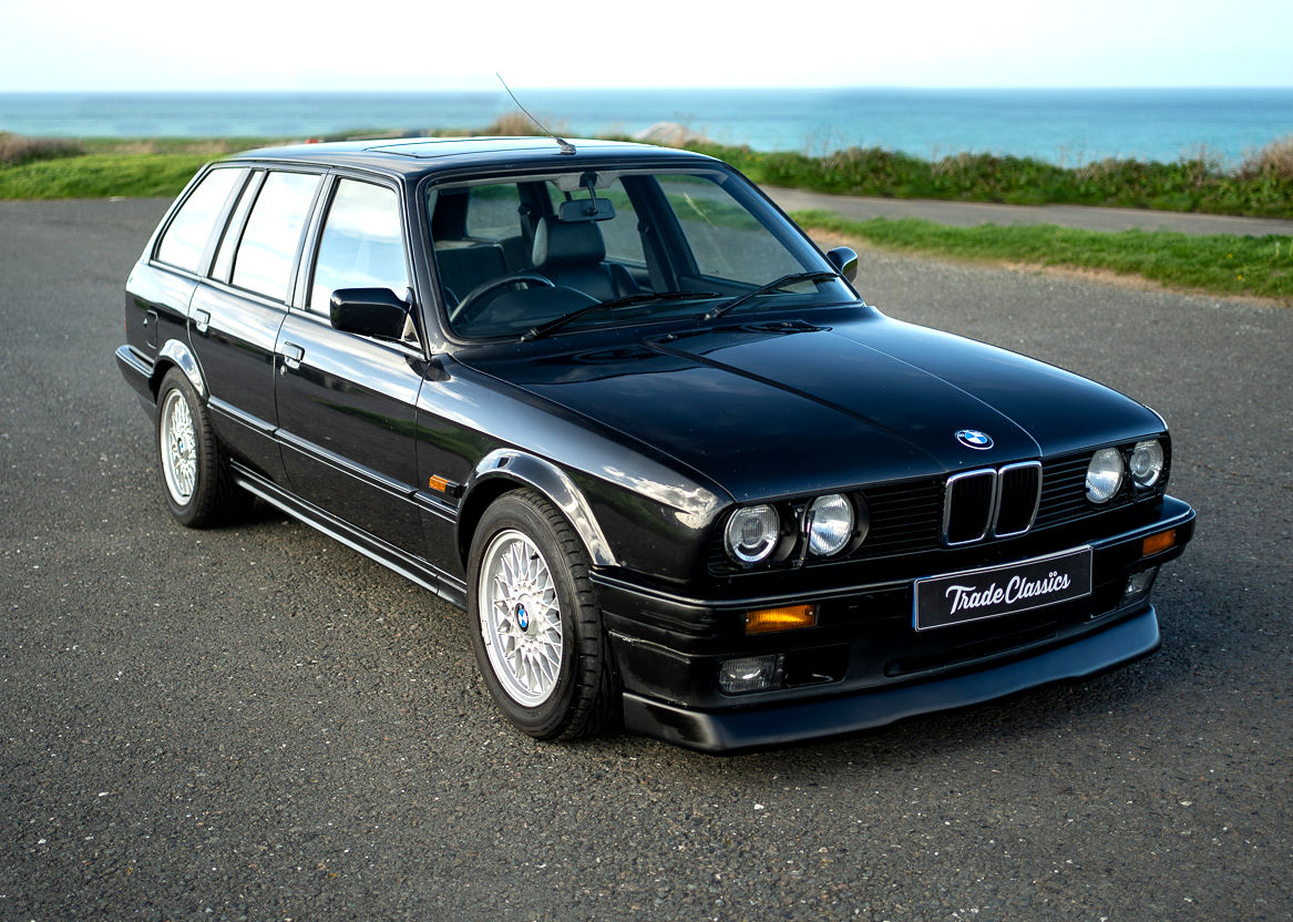 BMW E30 325i (1987 1991)