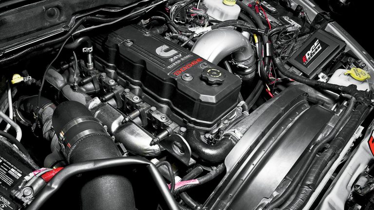 Cummins 5.9L 12 Valve Turbo Diesel I6