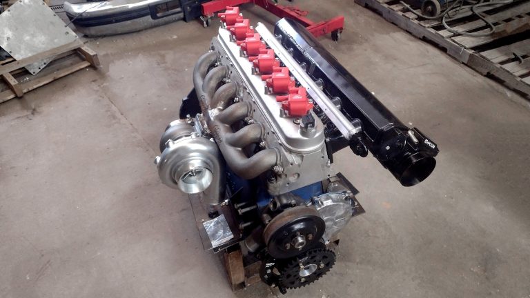 Ford 300 Inline Six