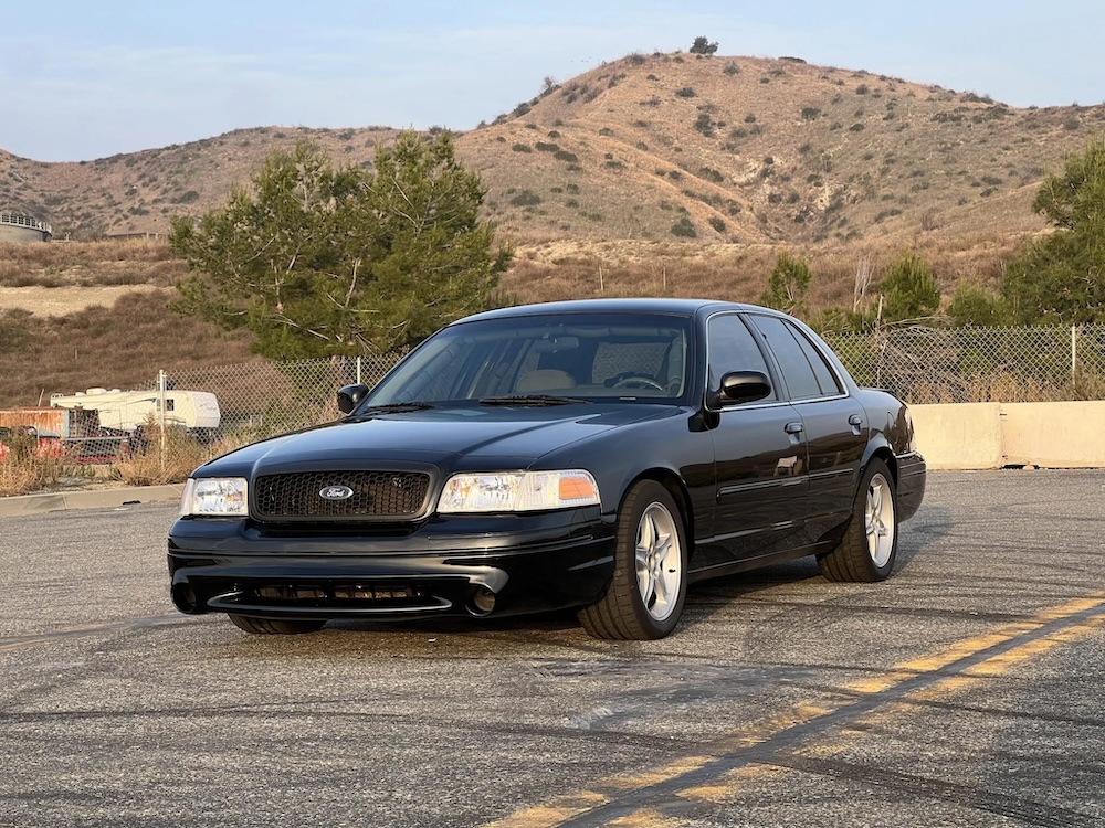 Ford Crown Victoria