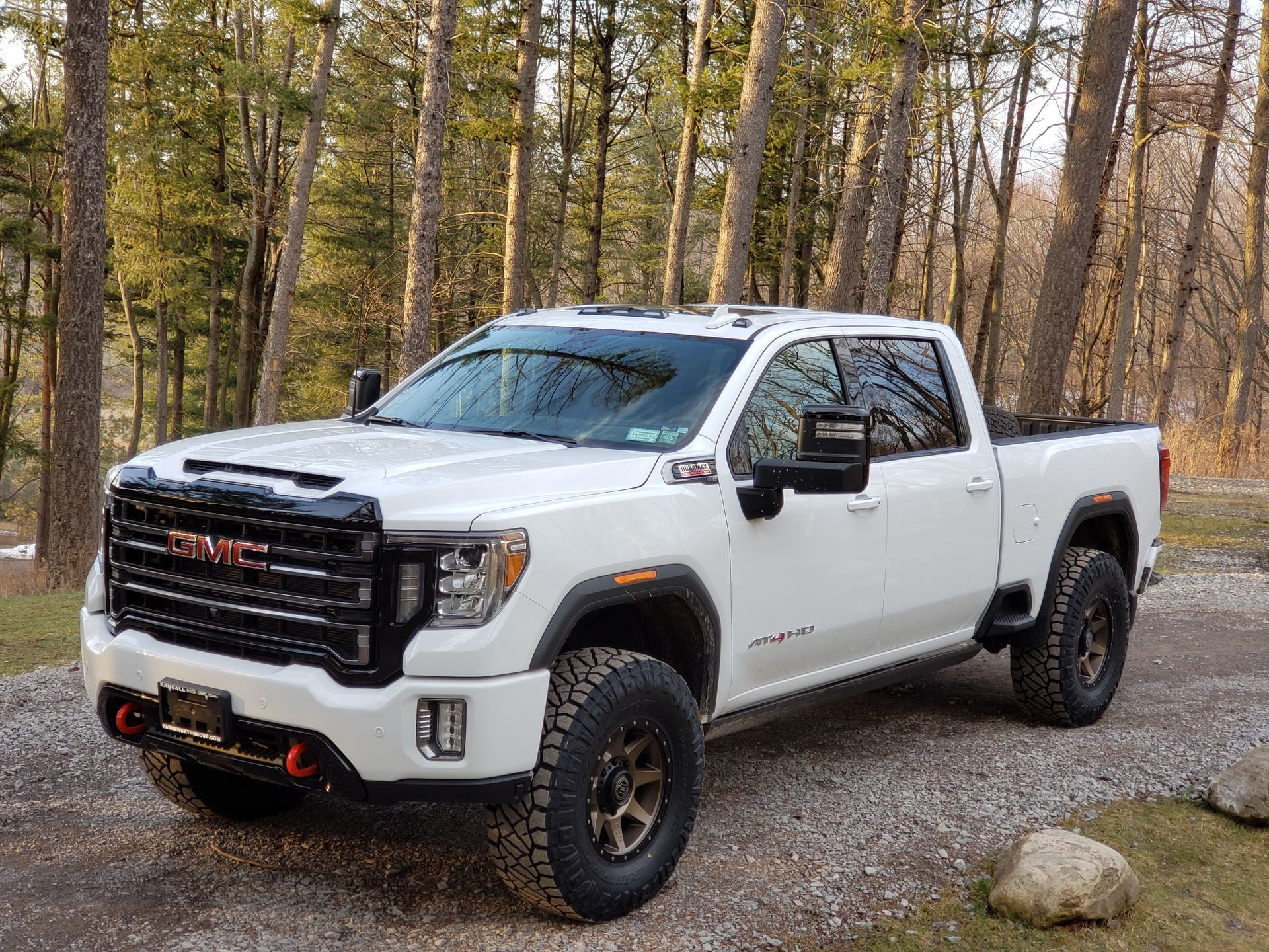 GMC Sierra 2500HD with Duramax LLY (Post 2006 Redesign)