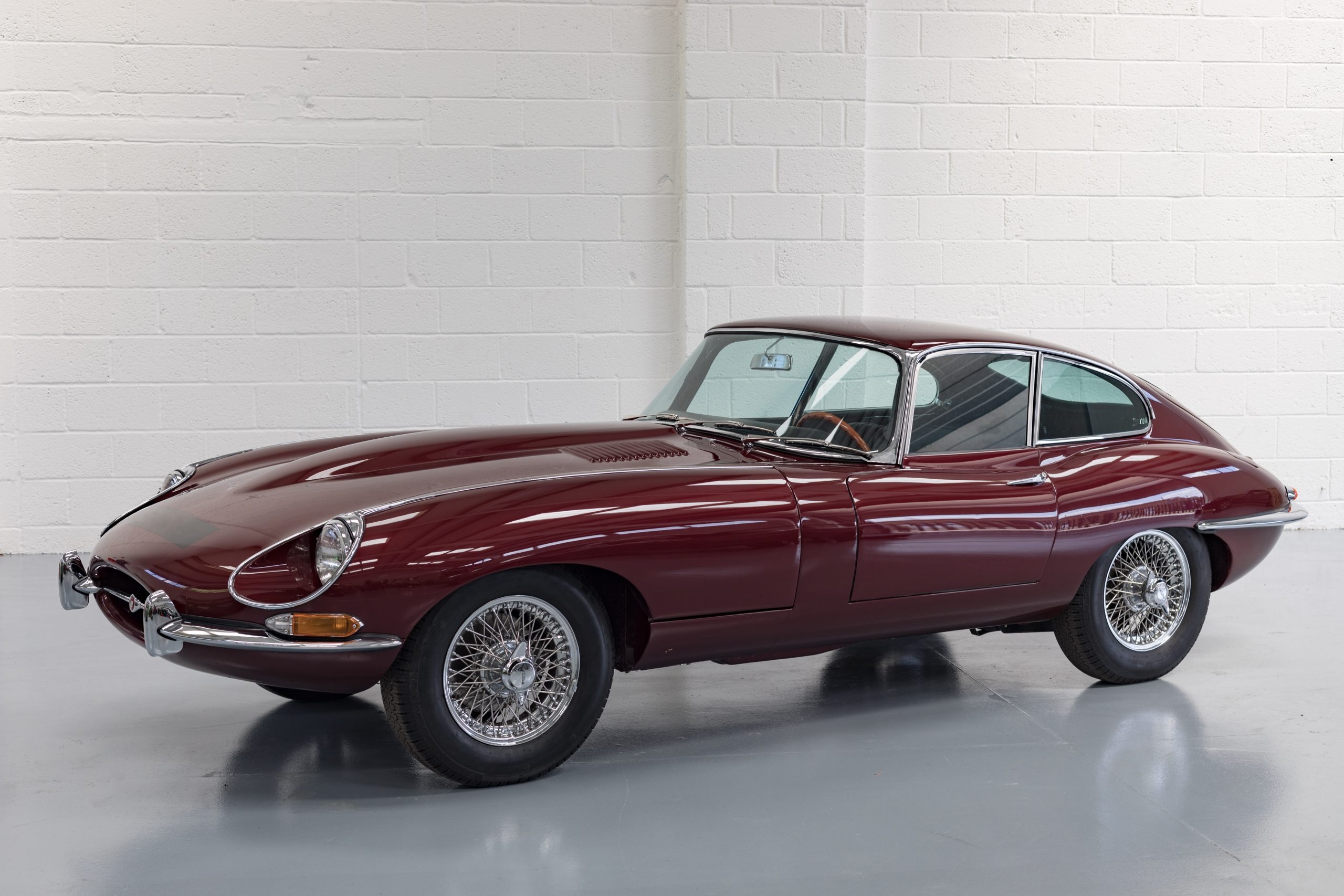 Jaguar E Type (1961 1974)